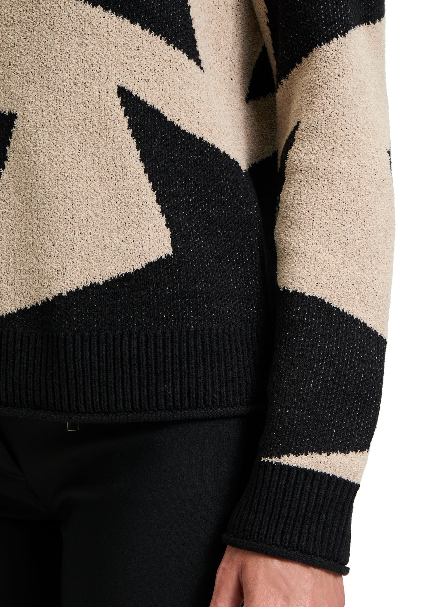 Strickpullover Kurz 1/1 Arm Black-Beige Bild 7