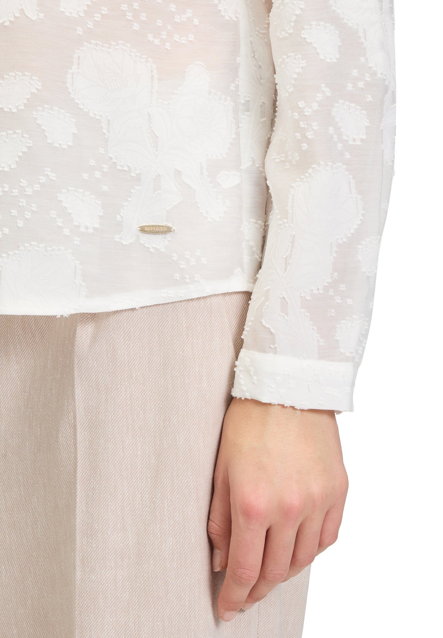 Bluse Kurz 1/1 Arm Offwhite Bild 7