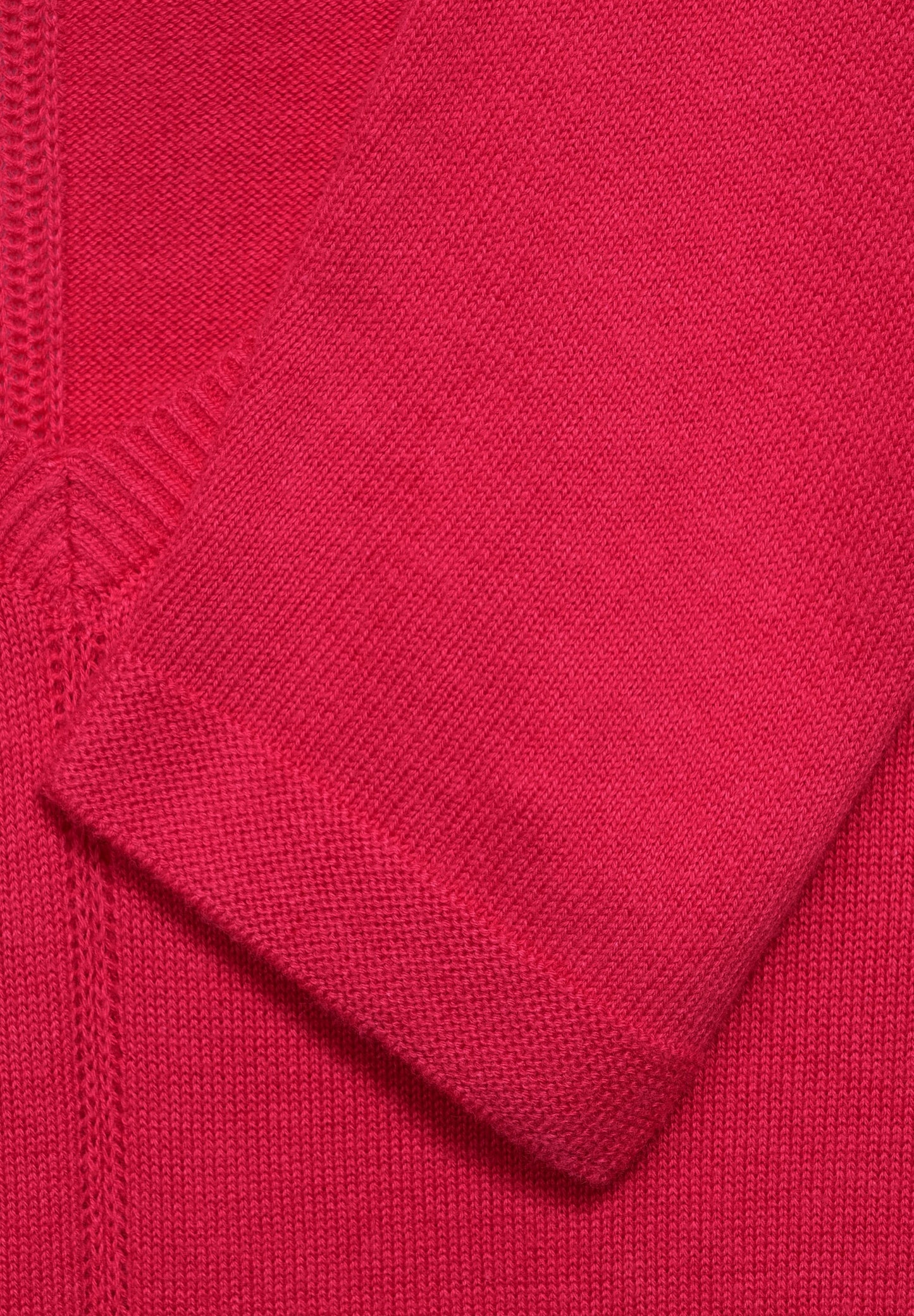 Basic V-Neck Pullover hibiscus red Bild 5