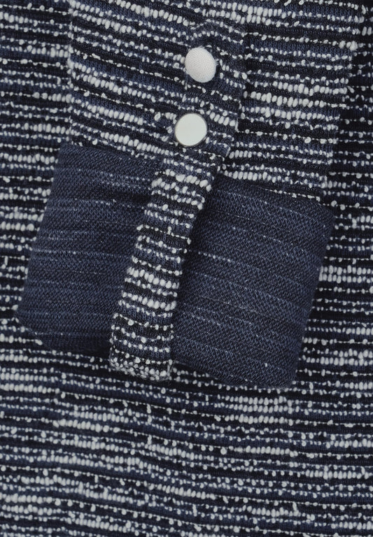 Bouclé Shirt in 2in1 Optik deep blue Bild 2