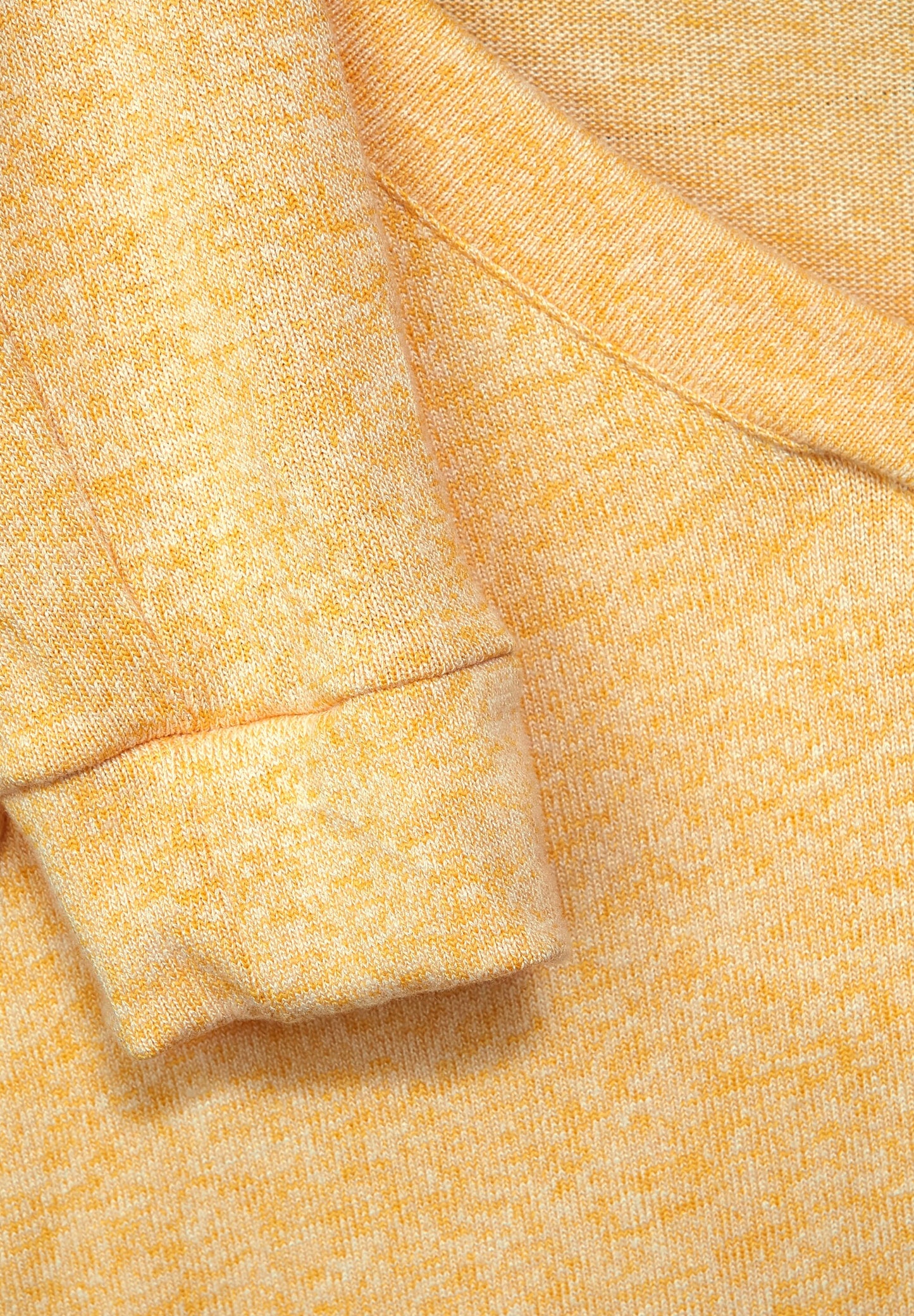 Langarmshirt in Unifarbe curry yellow melange Bild 6
