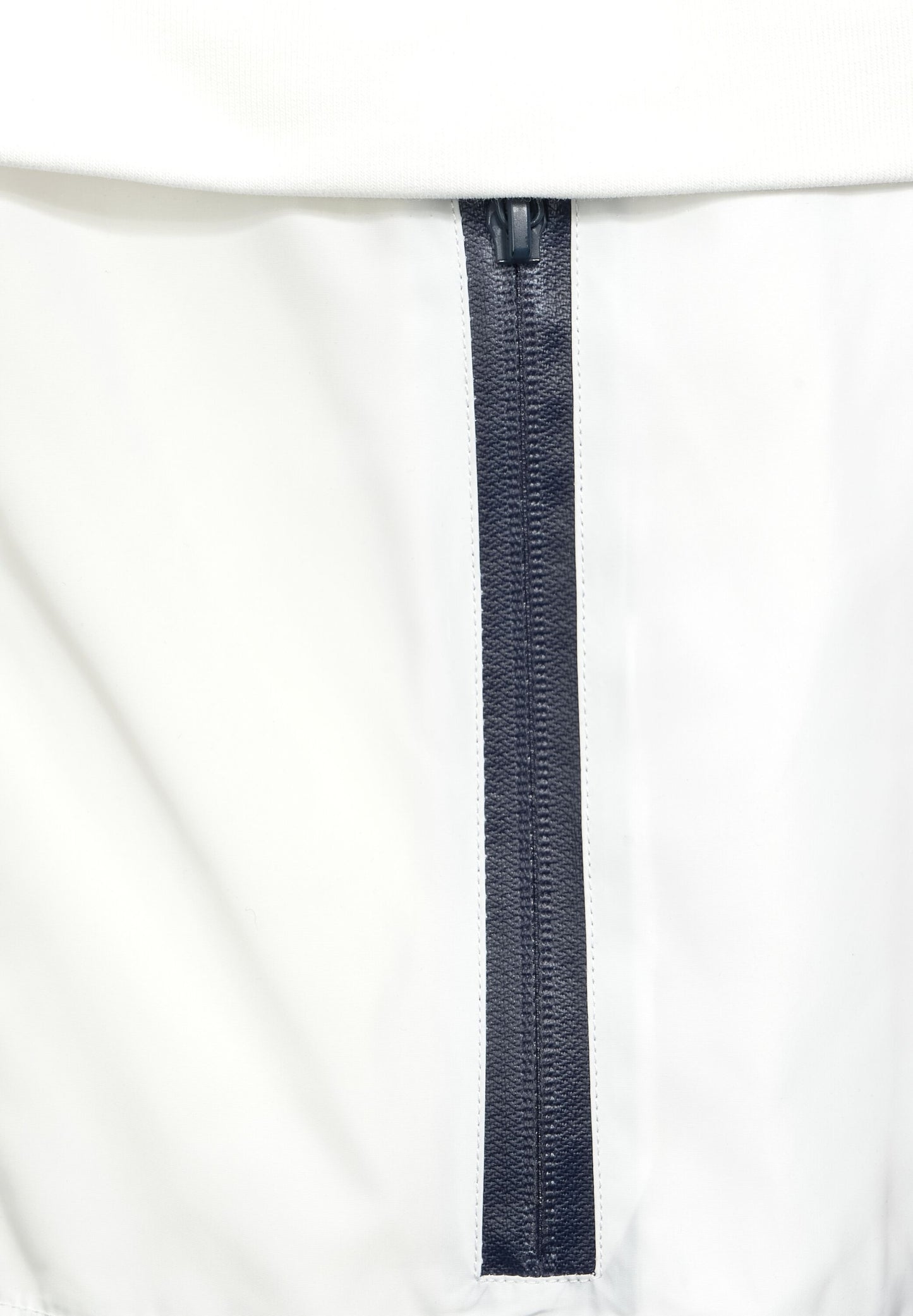 Sweatjacke im Materialmix vanilla white Bild 5