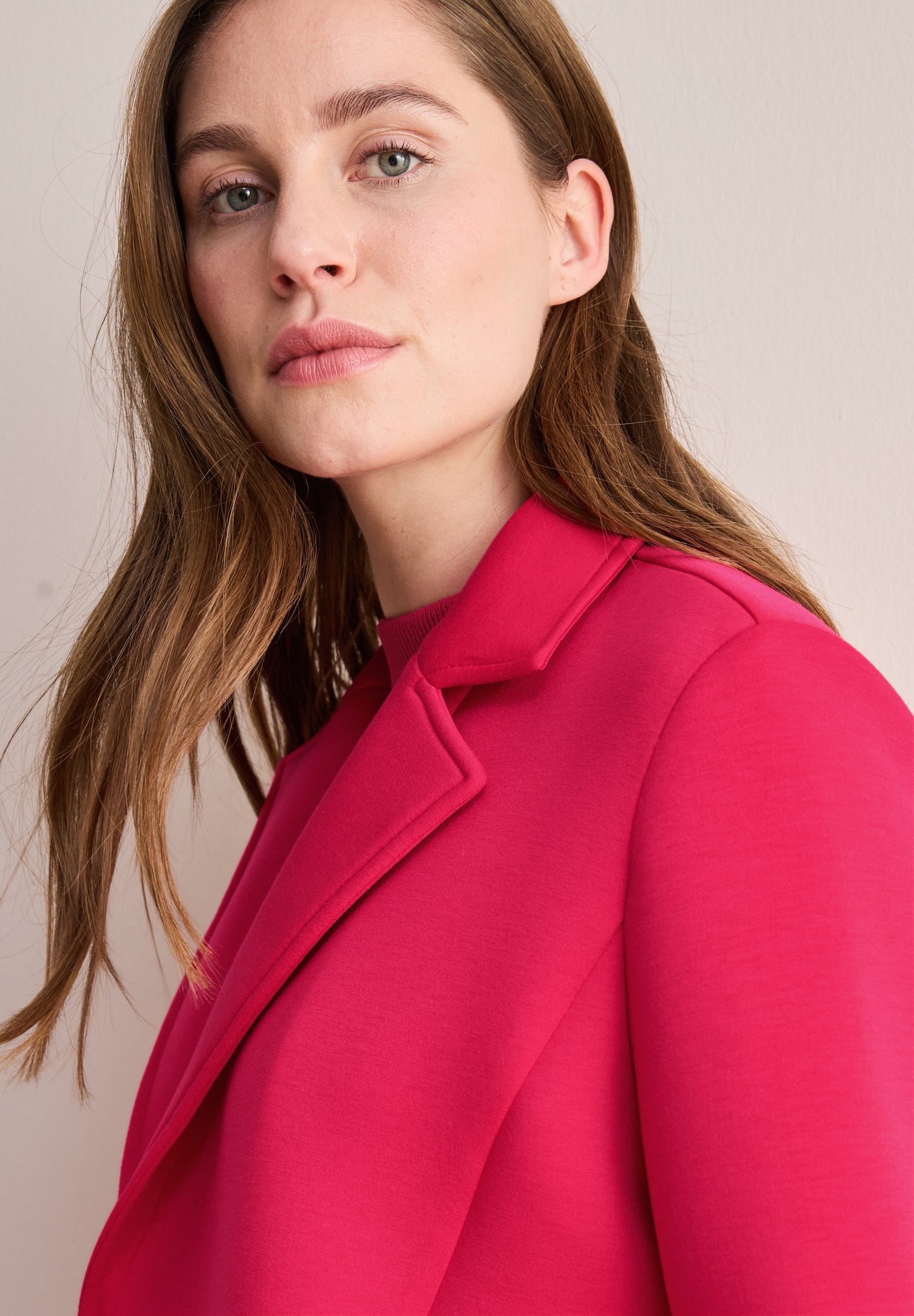 Scuba-Mantel granita red Bild 7