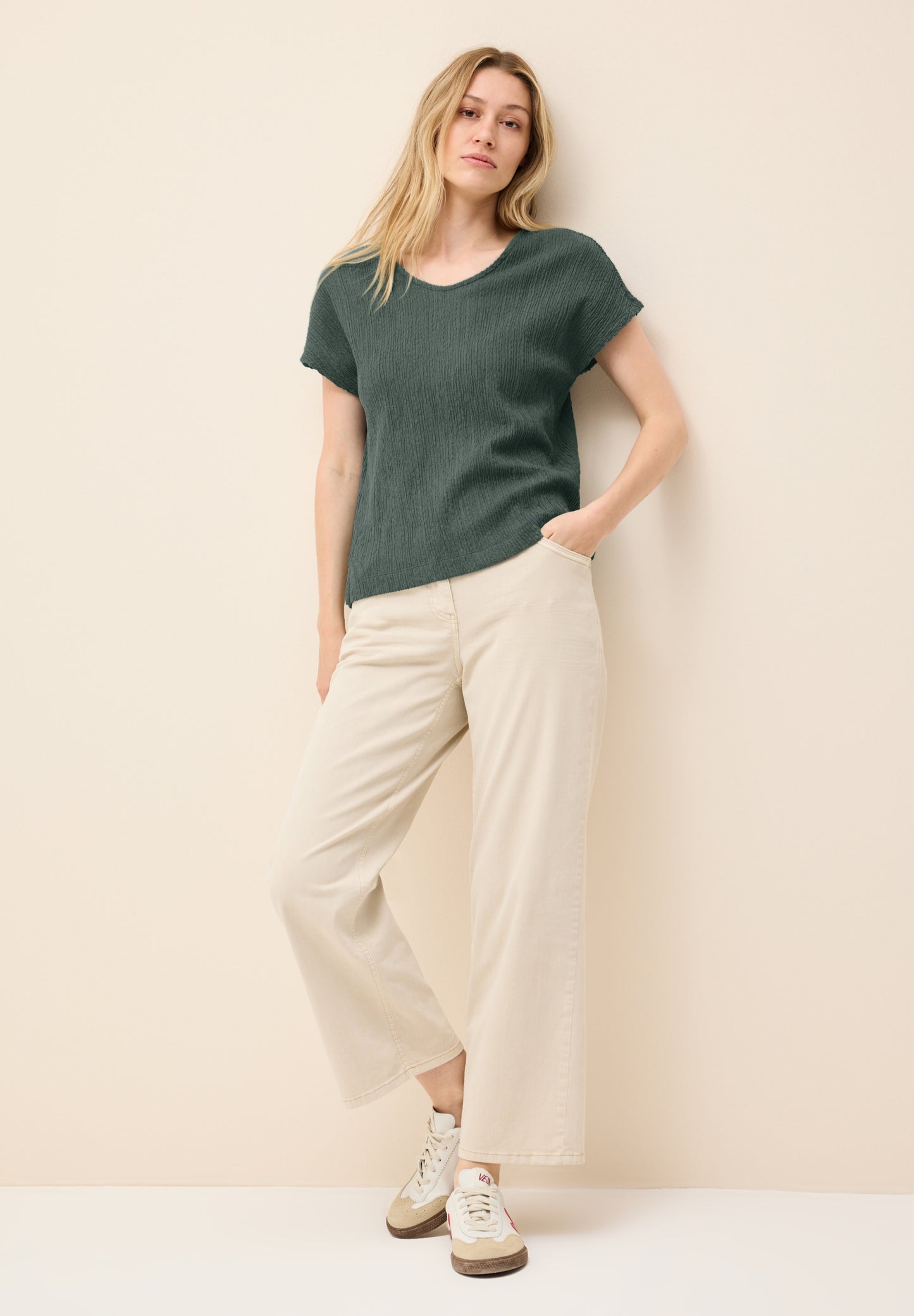 Shirt mit Smok-Struktur dark balmy khaki Bild 7