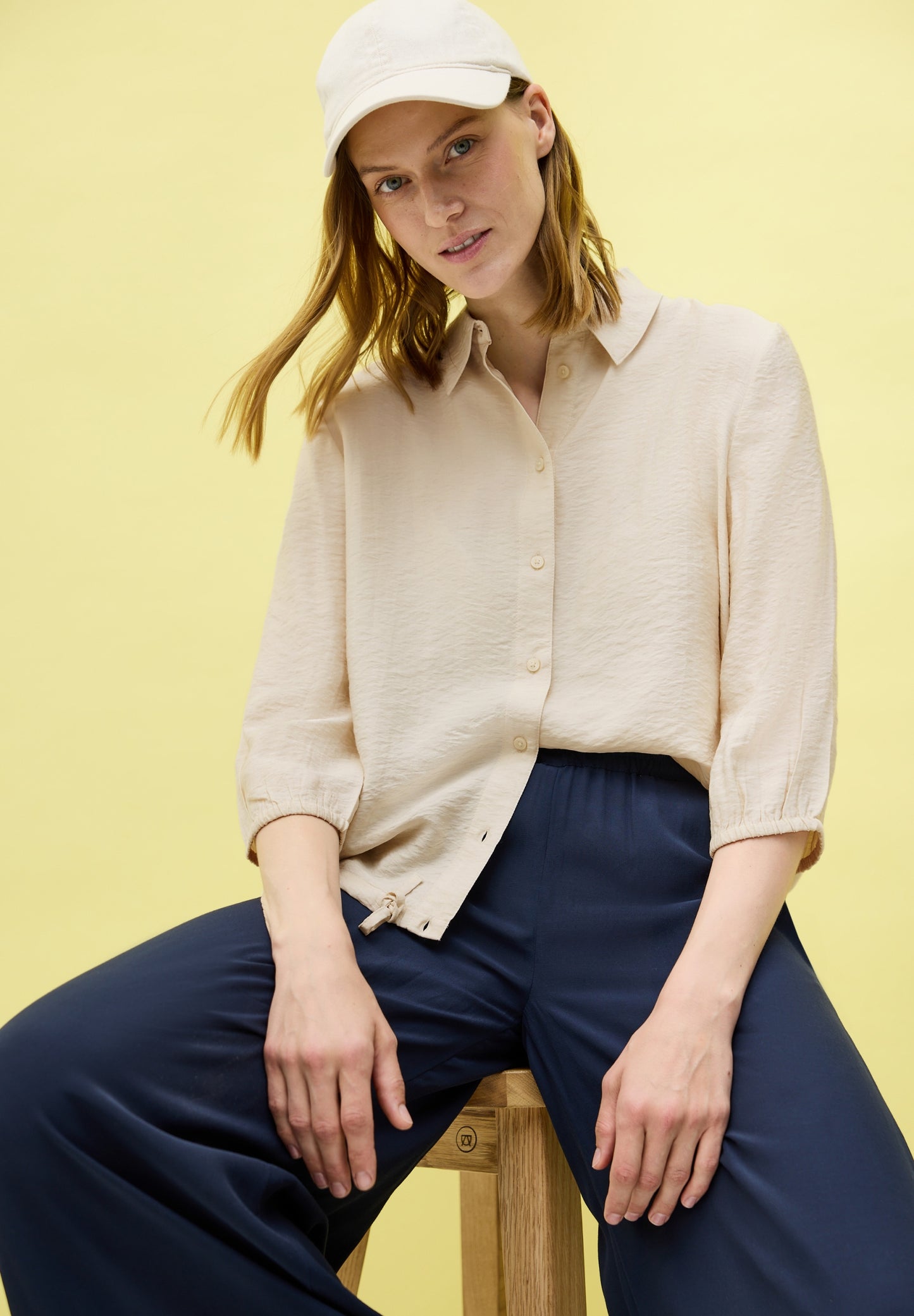 Solid Softwave Blouson light beige Bild 6
