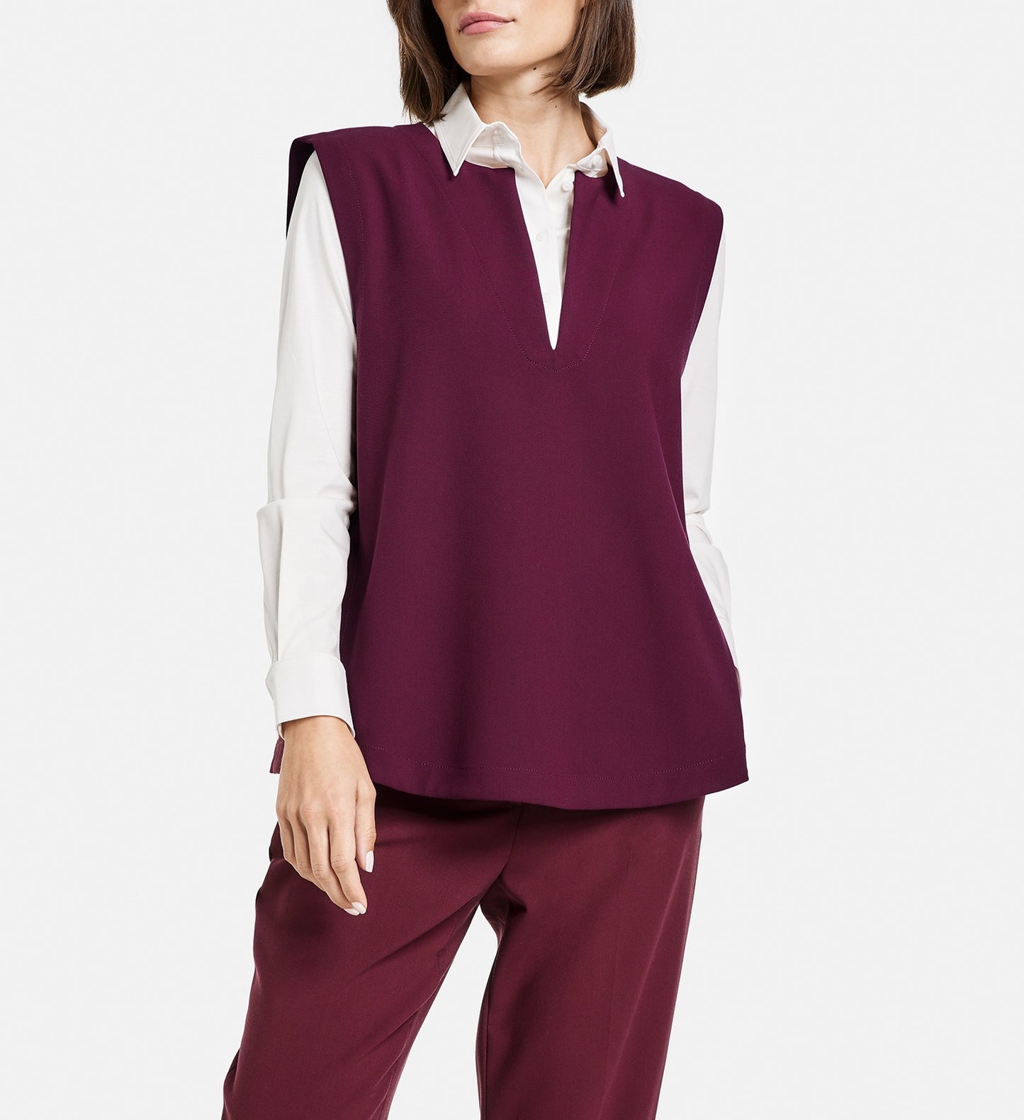 Ärmellose Bluse RIOJA Bild 5