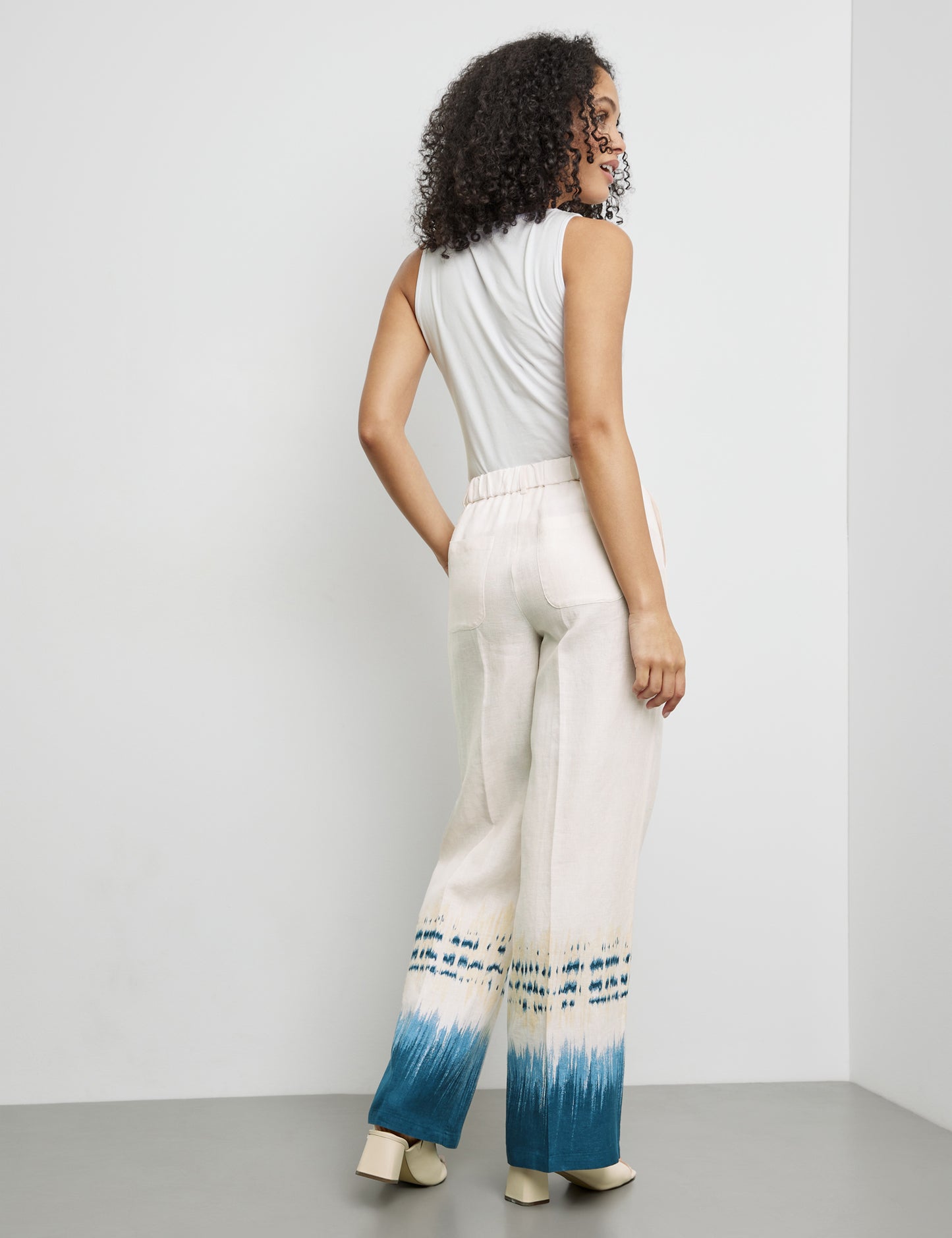 Leinenhose mit gemustertem Saum LILA/PINK/BLAU DRUCK Bild 8