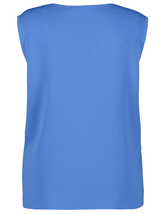 Pullunder mit V-Ausschnitt 8710 Bild 2