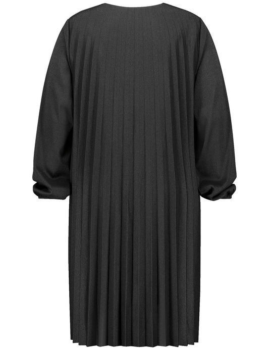 Softes Plisseekleid mit dezentem Glitzer-Effekt BLACK Bild 2