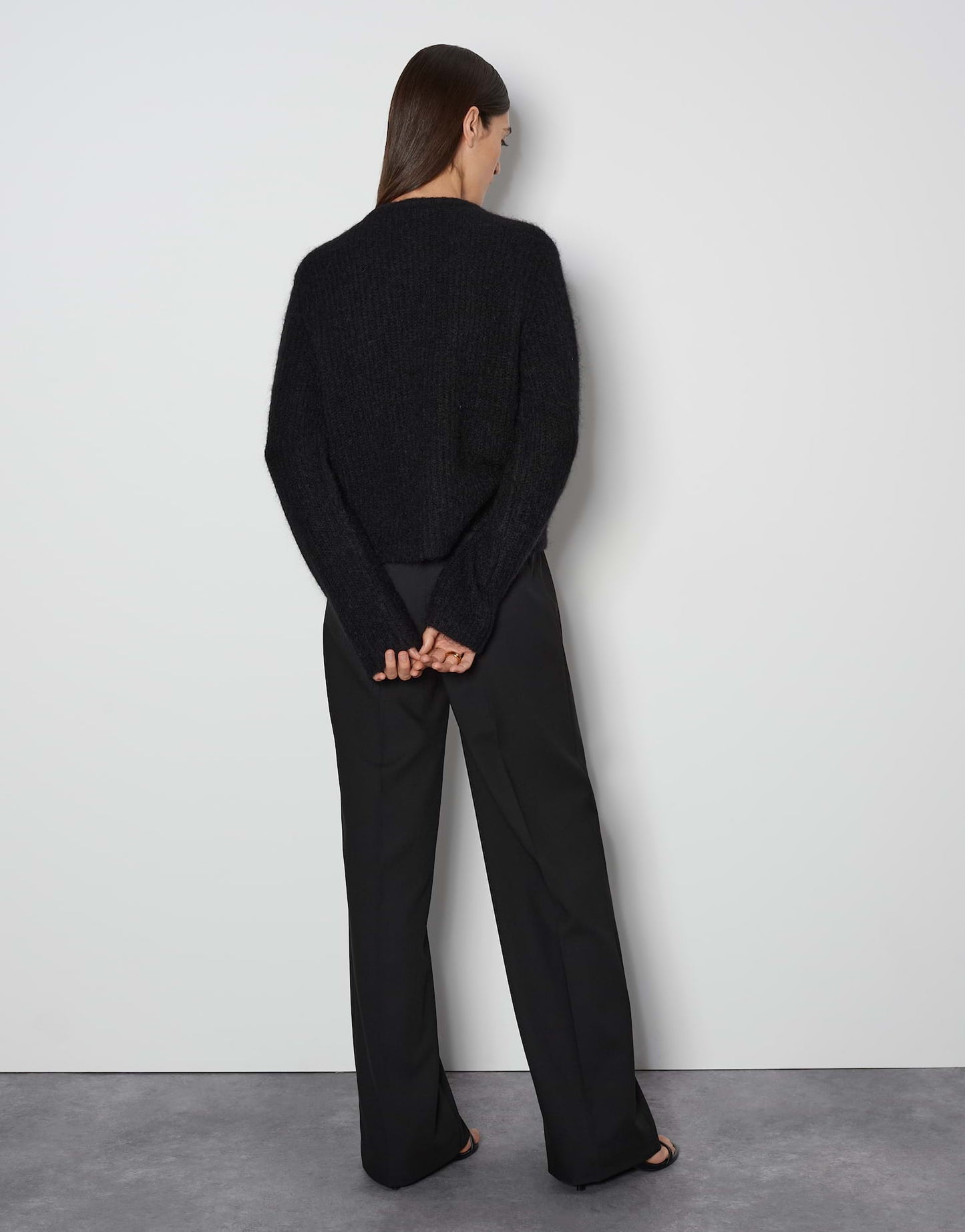 Tinara detail black Bild 3