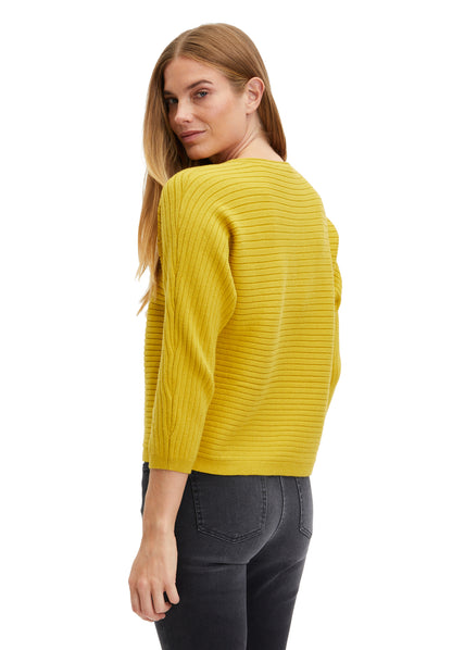 Knitted sweater short 3/4 sleeves