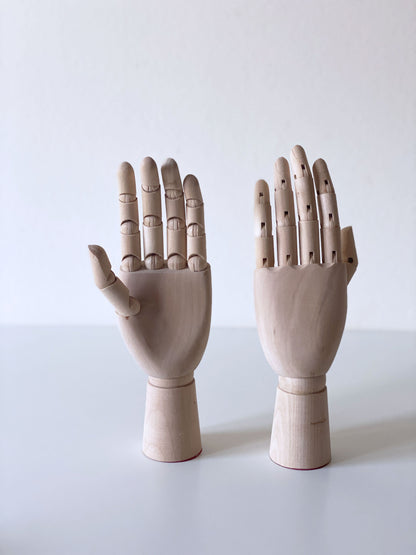 Figure hand H25cm