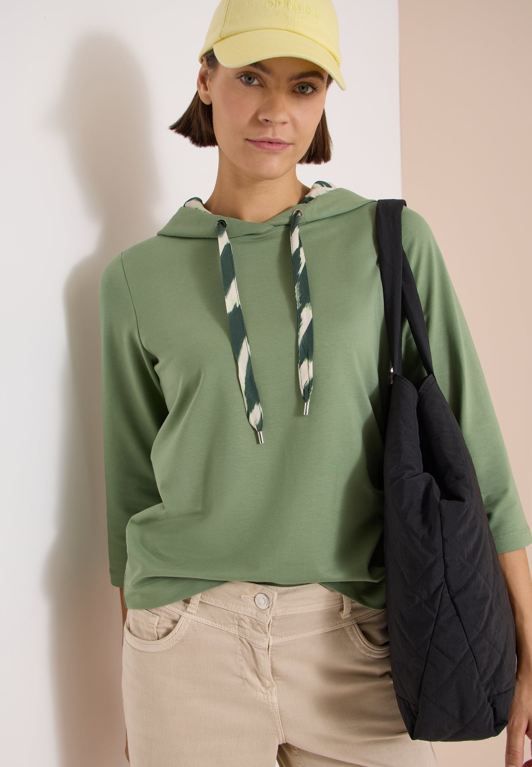 3/4-Arm Shirt mit Kapuze und Printdetails deep matcha green Bild 5