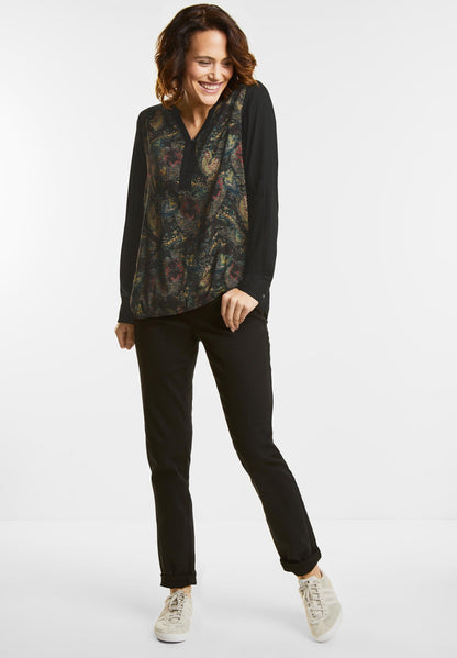 Blouse with brocade print front