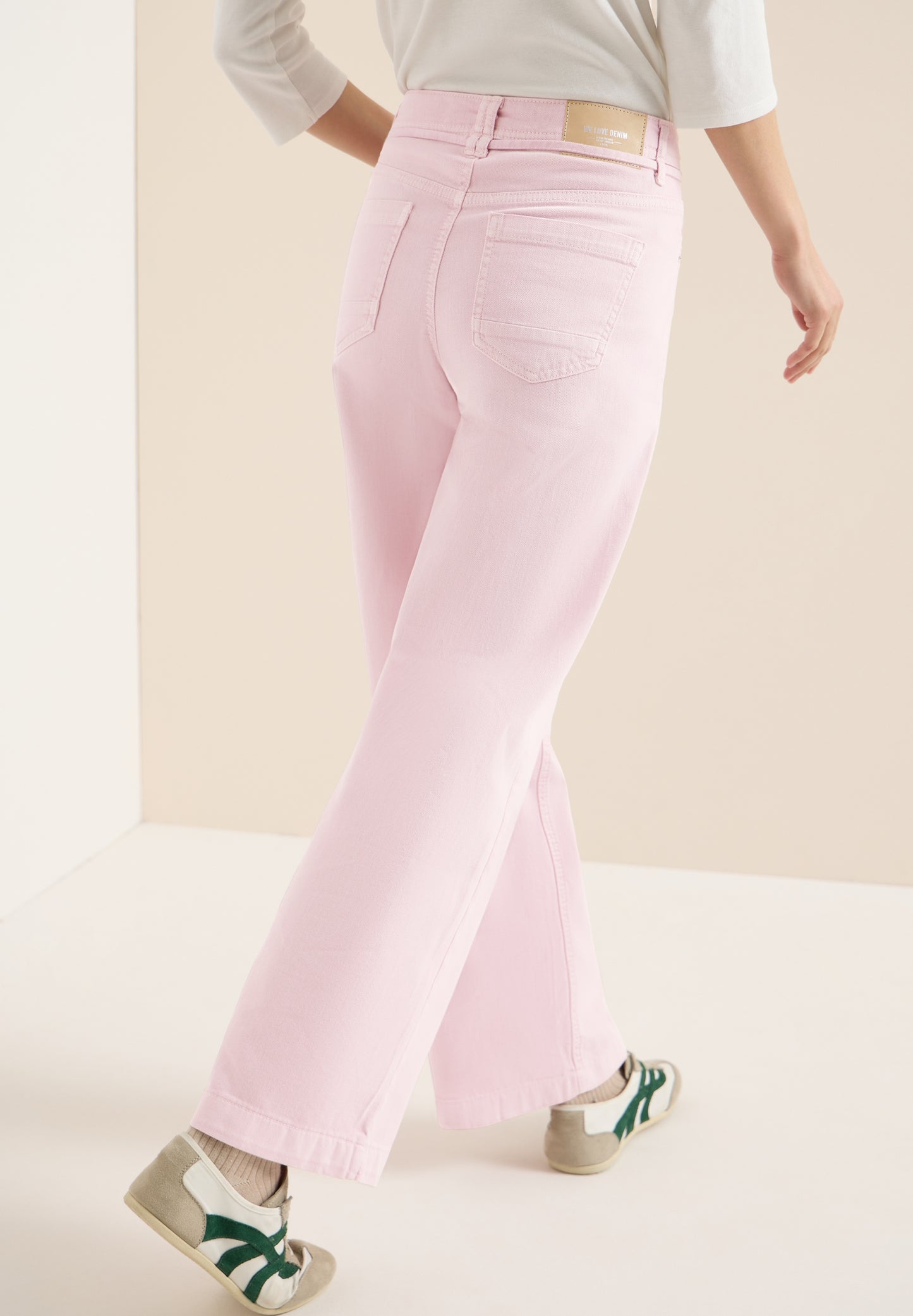 High Waist Wide Leg Jeans im Loose Fit light blush rose Bild 4