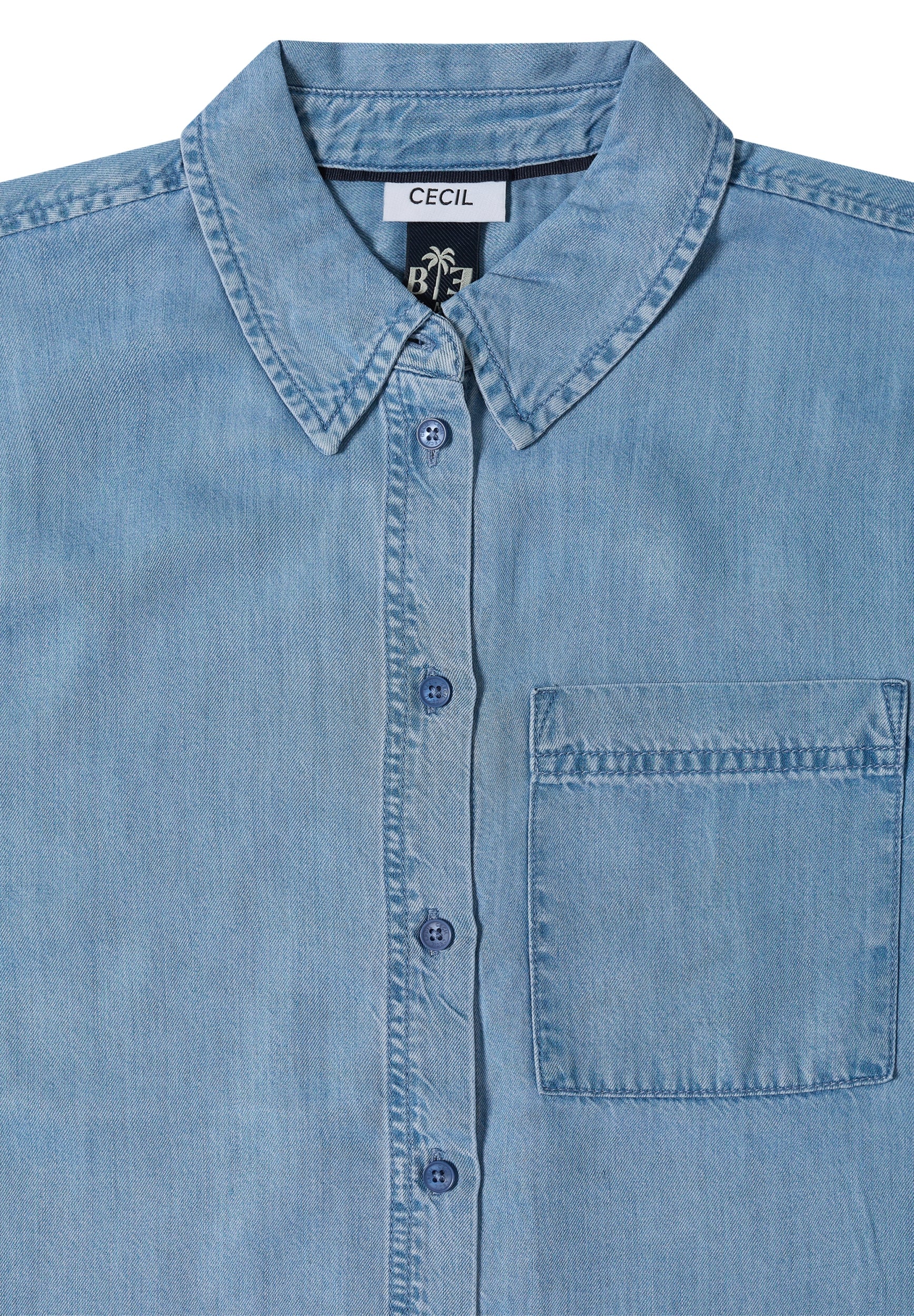 Kurzarm Hemdbluse im Denim-Look light blue wash Bild 2