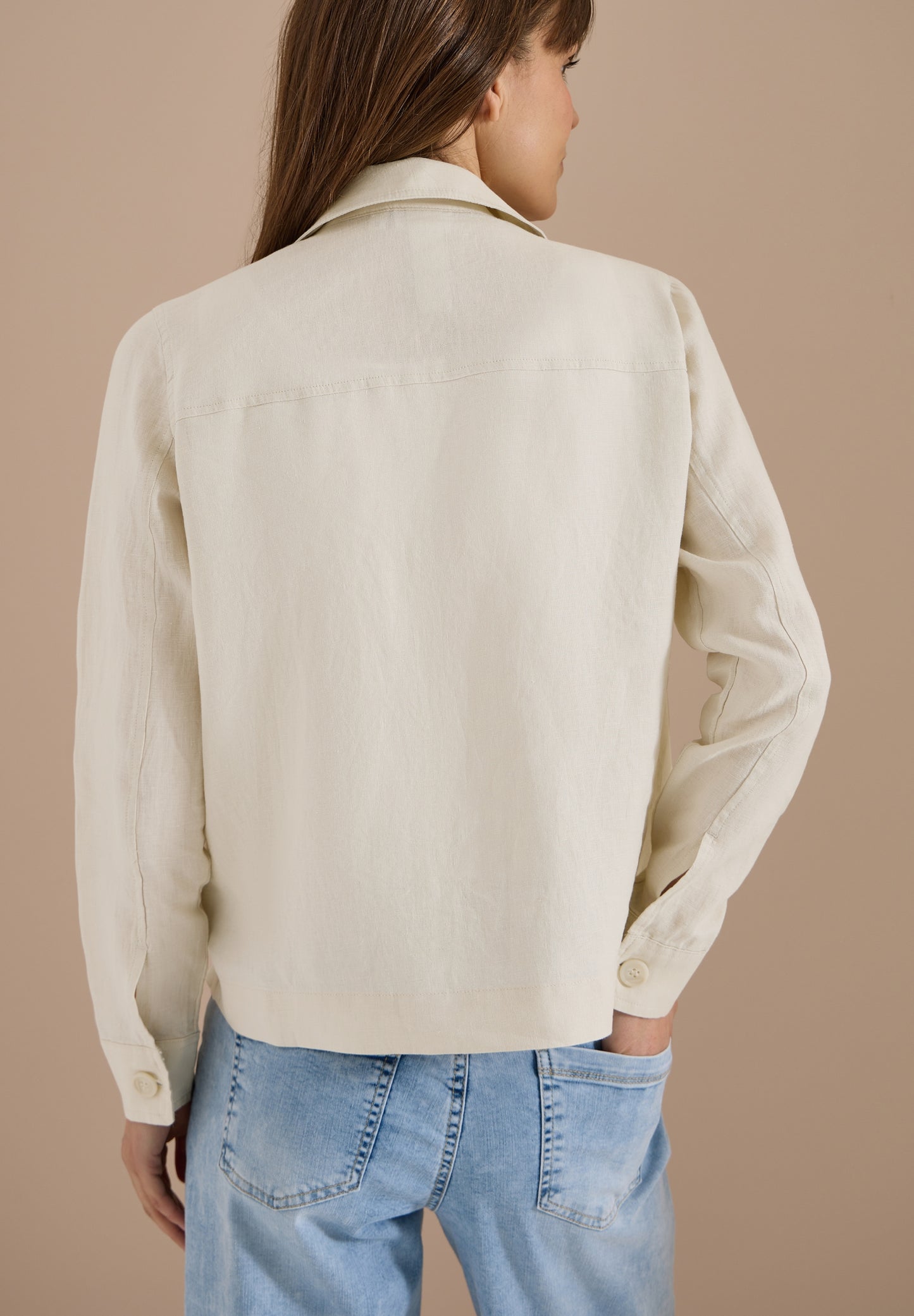 Langarm Bluse mit Hemdkragen aus Leinen macadamia beige Bild 4