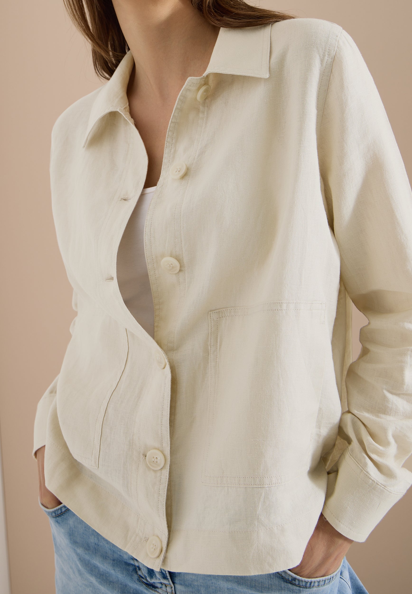 Langarm Bluse mit Hemdkragen aus Leinen macadamia beige Bild 6