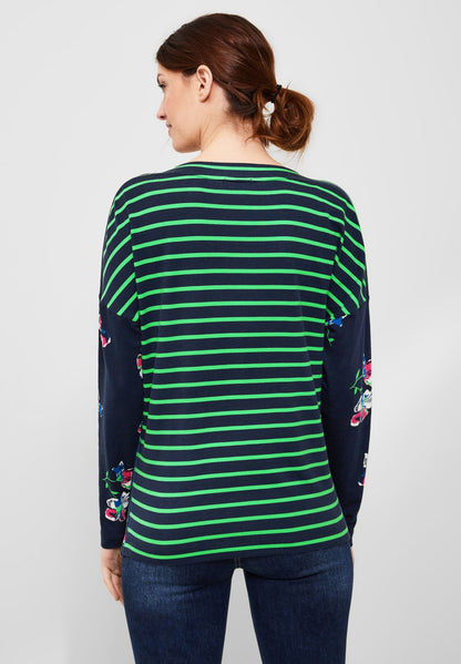 Long-sleeved shirt in a print mix