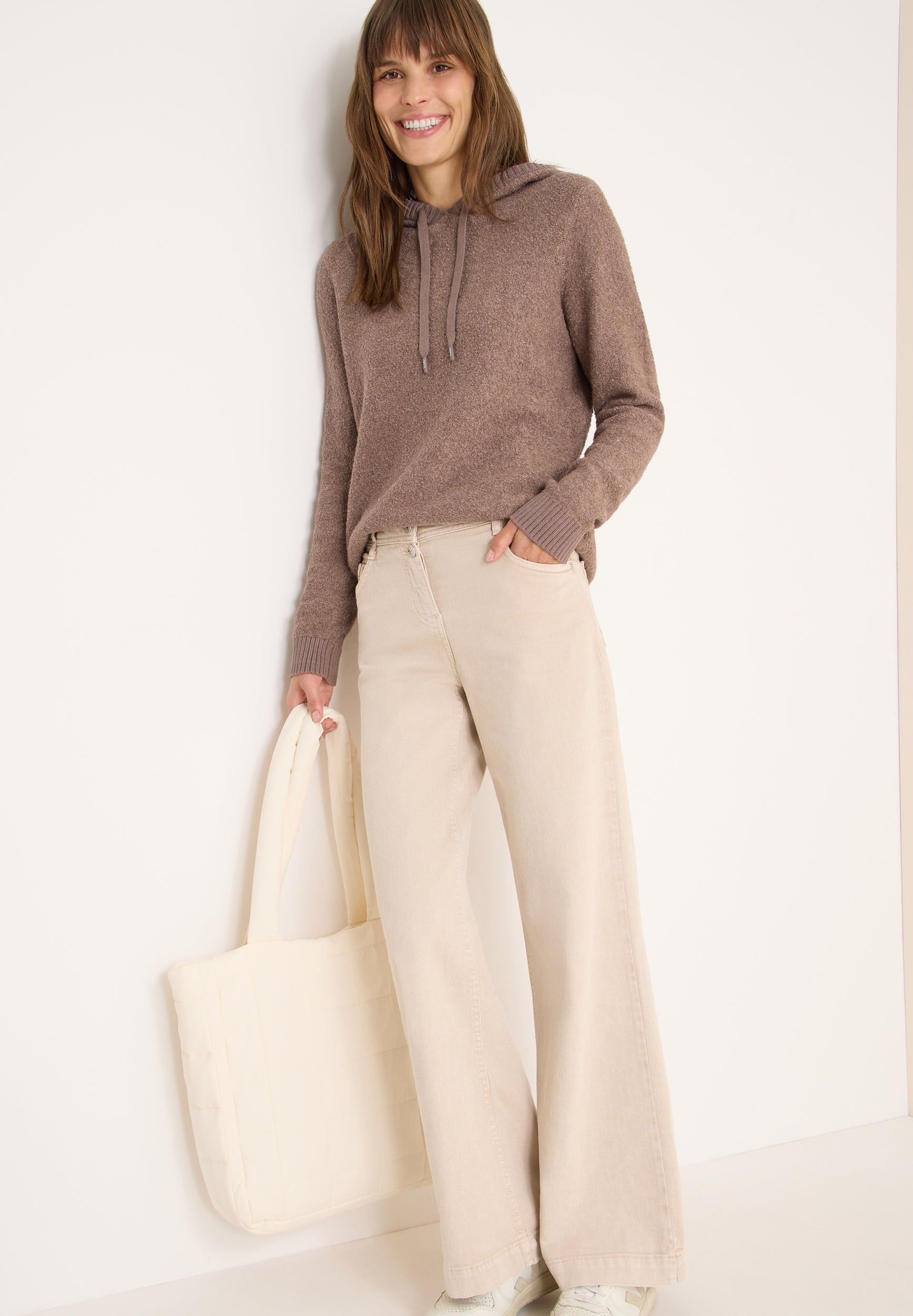 Softer Bouclé Strickpullover chocolate mousse melange Bild 5