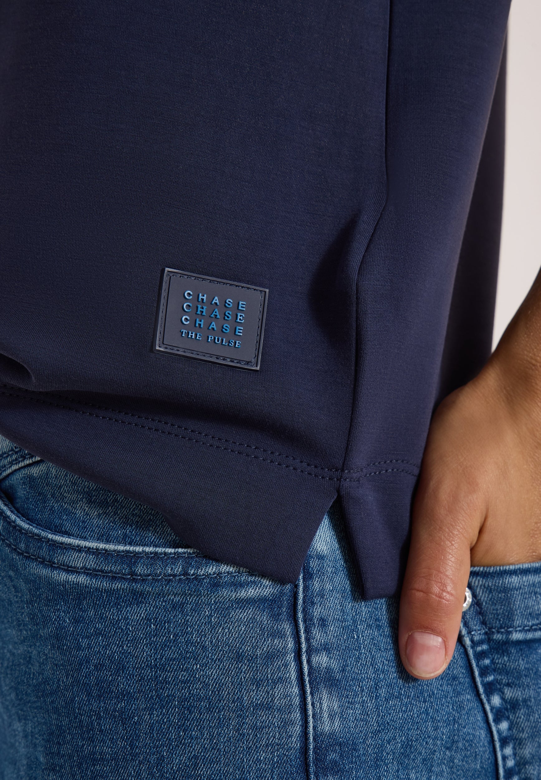 T-Shirt mit Rundhals und Leo-Details urban dark blue Bild 6