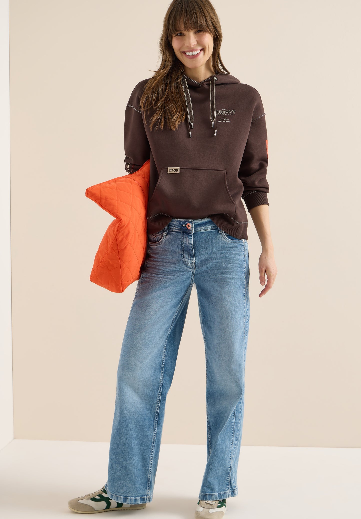 Sweatshirt with deco stitching macchiato brown Bild 5