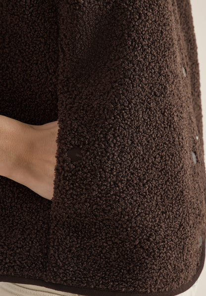 Weste aus Teddy-Material mit Rundhals macchiato brown Bild 6