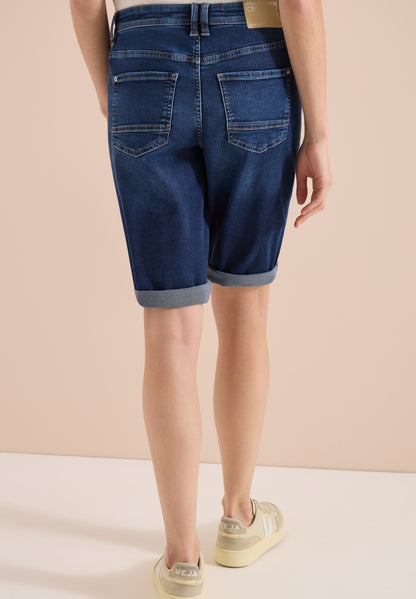 Wide Leg Jeansshorts im Loose Fit mid blue wash Bild 4
