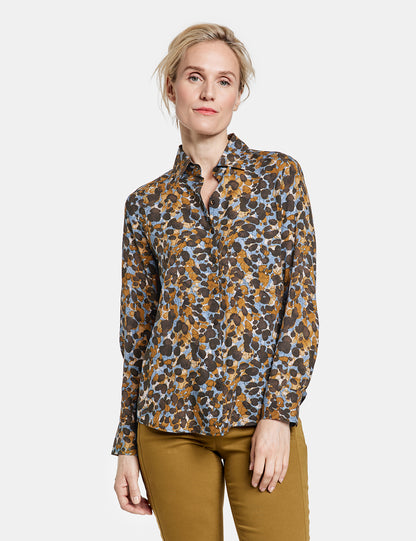 Patterned long sleeve blouse