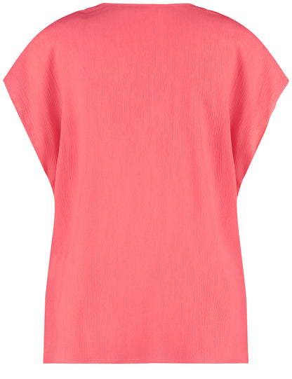 Fließendes Kurzarmshirt mit Crinkle-Effekt ROUGE Bild 2