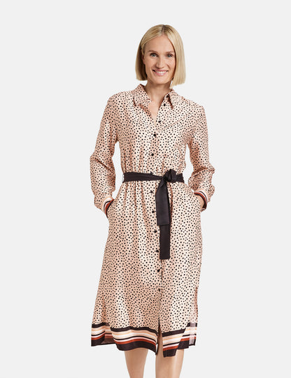 Gepunktetes Midikleid mit Taillenband ECRU/WEISS/SCHWARZ DRUCK Bild 6
