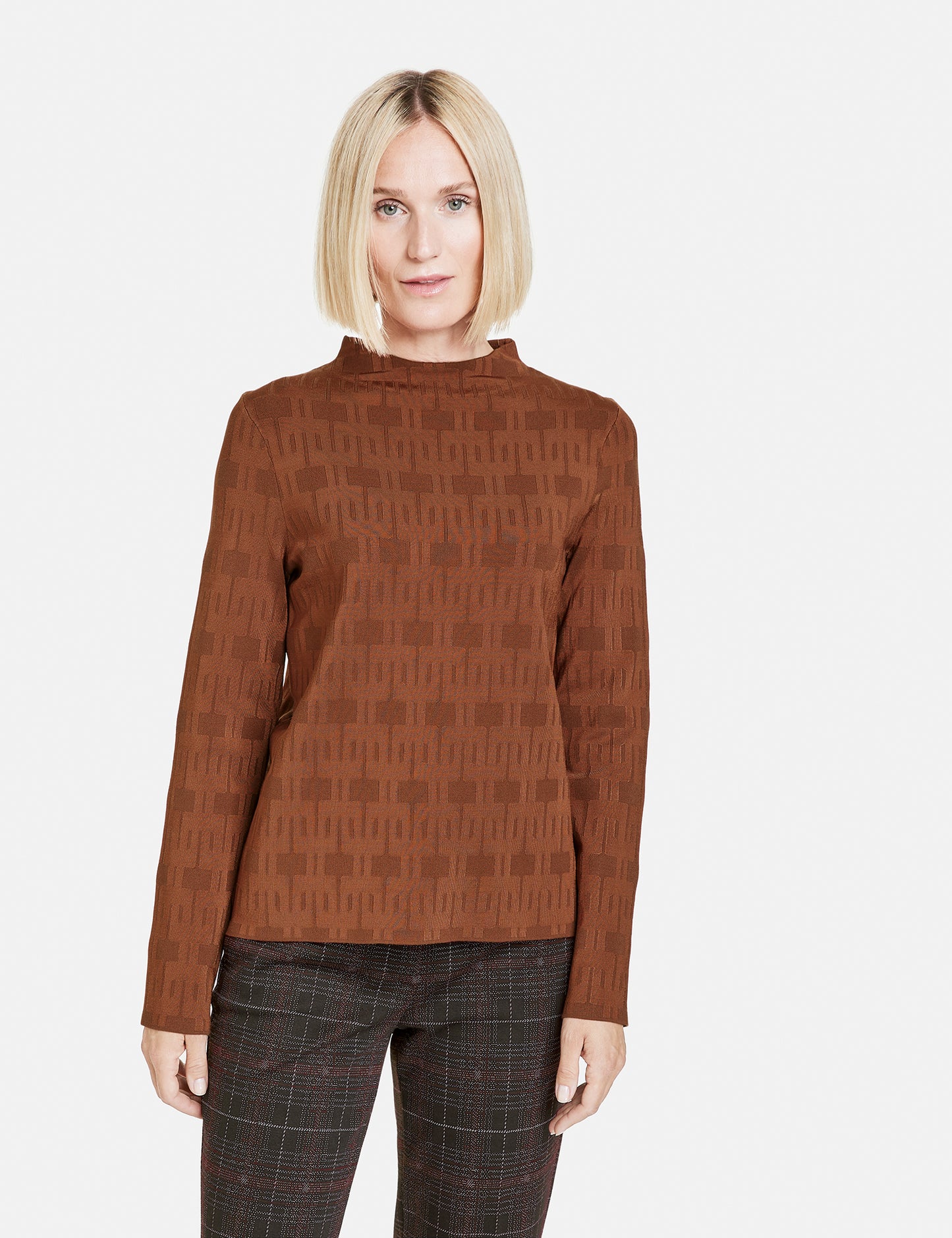 Pullover with a short stand-up collar and jacquard pattern