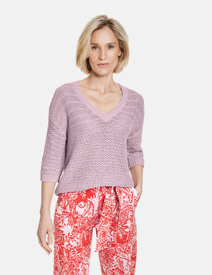 3/4 sleeve sweater with V-neck