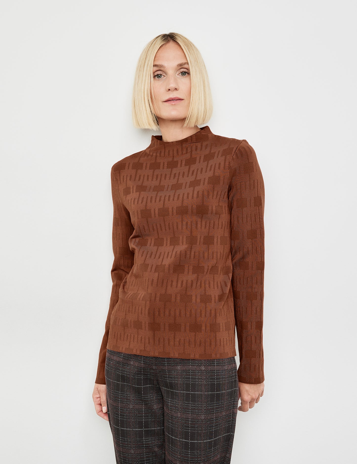 Pullover mit kurzem Stehkragen und Jacquard-Muster LAVA Bild 5