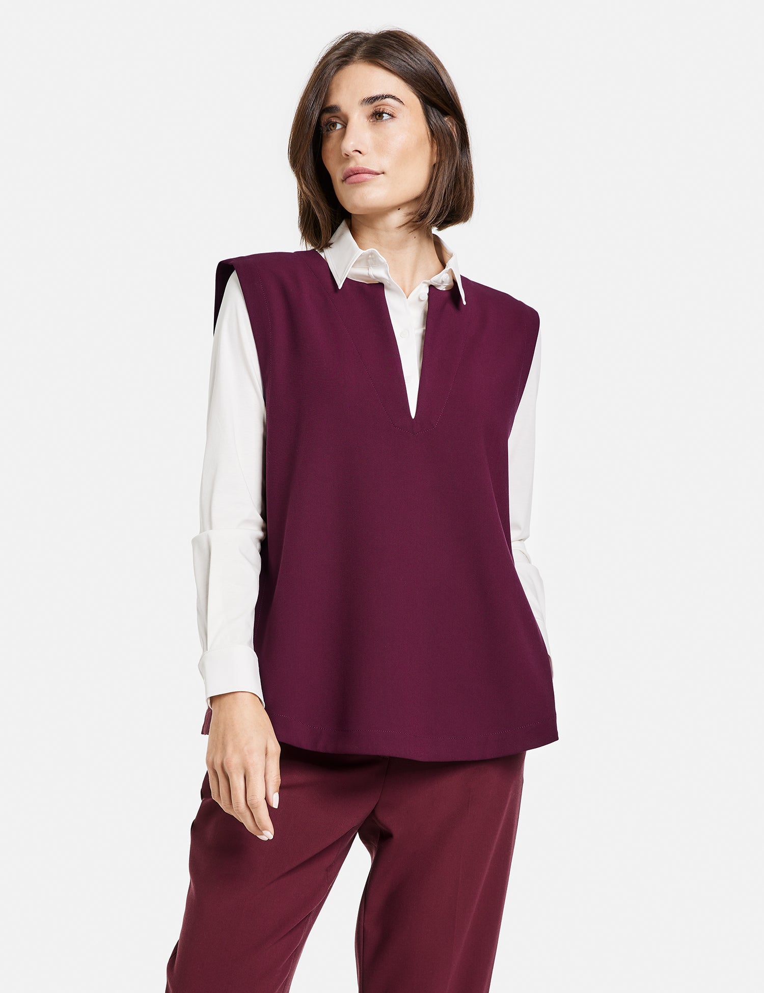 Ärmellose Bluse RIOJA Bild 3