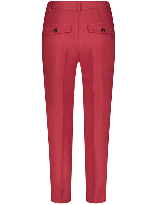 Schlank geschnittene 7/8 Hose WINE Bild 2