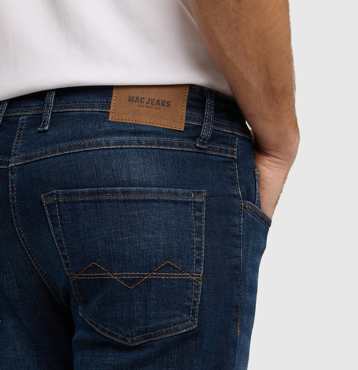 MAC JEANS - Arne, Recycled Denim Trousers MAC Men Bild 6
