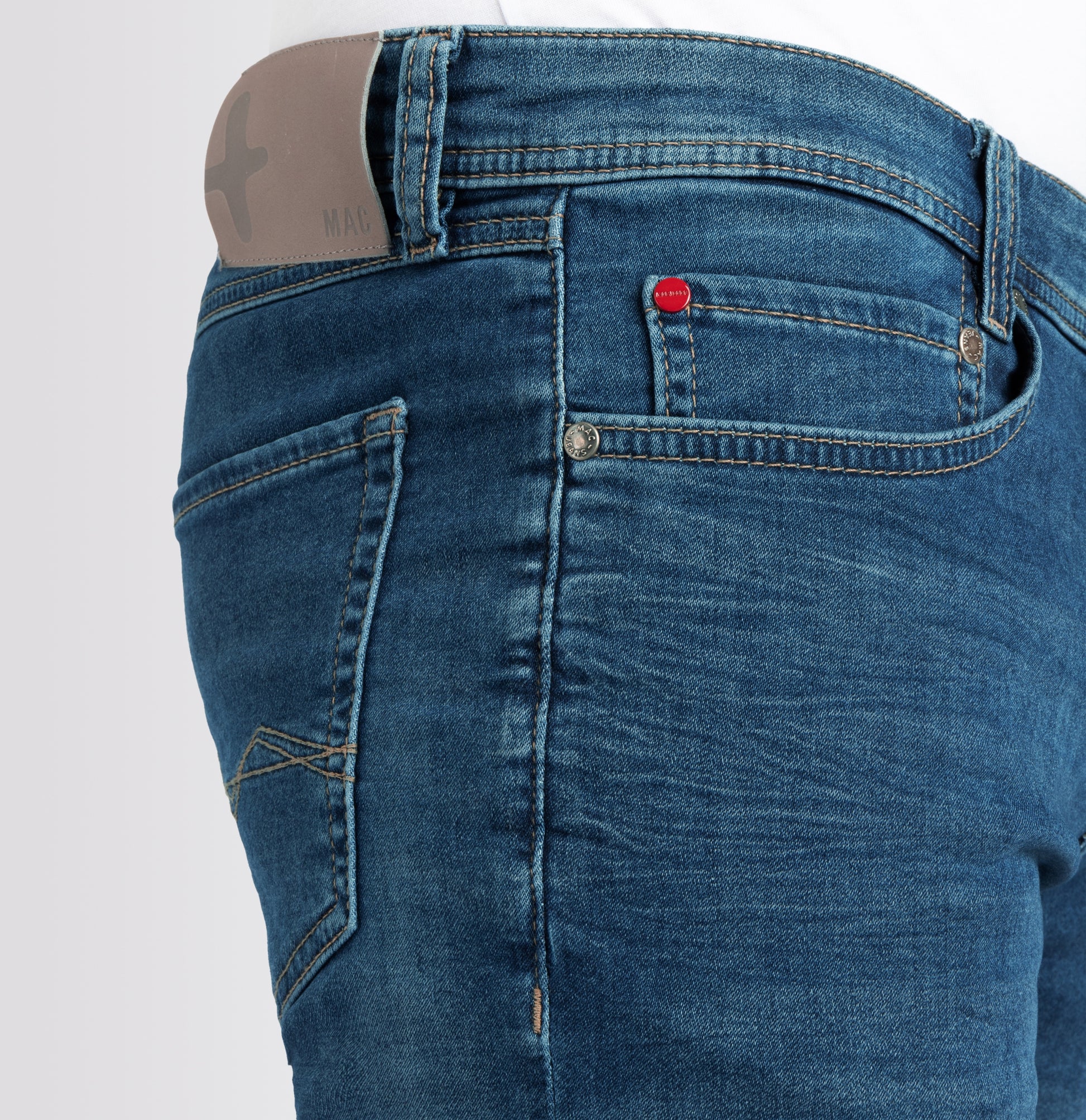 MAC JEANS - Jogn Bermuda, Light Sweat Denim Trousers MAC Men Bild 4