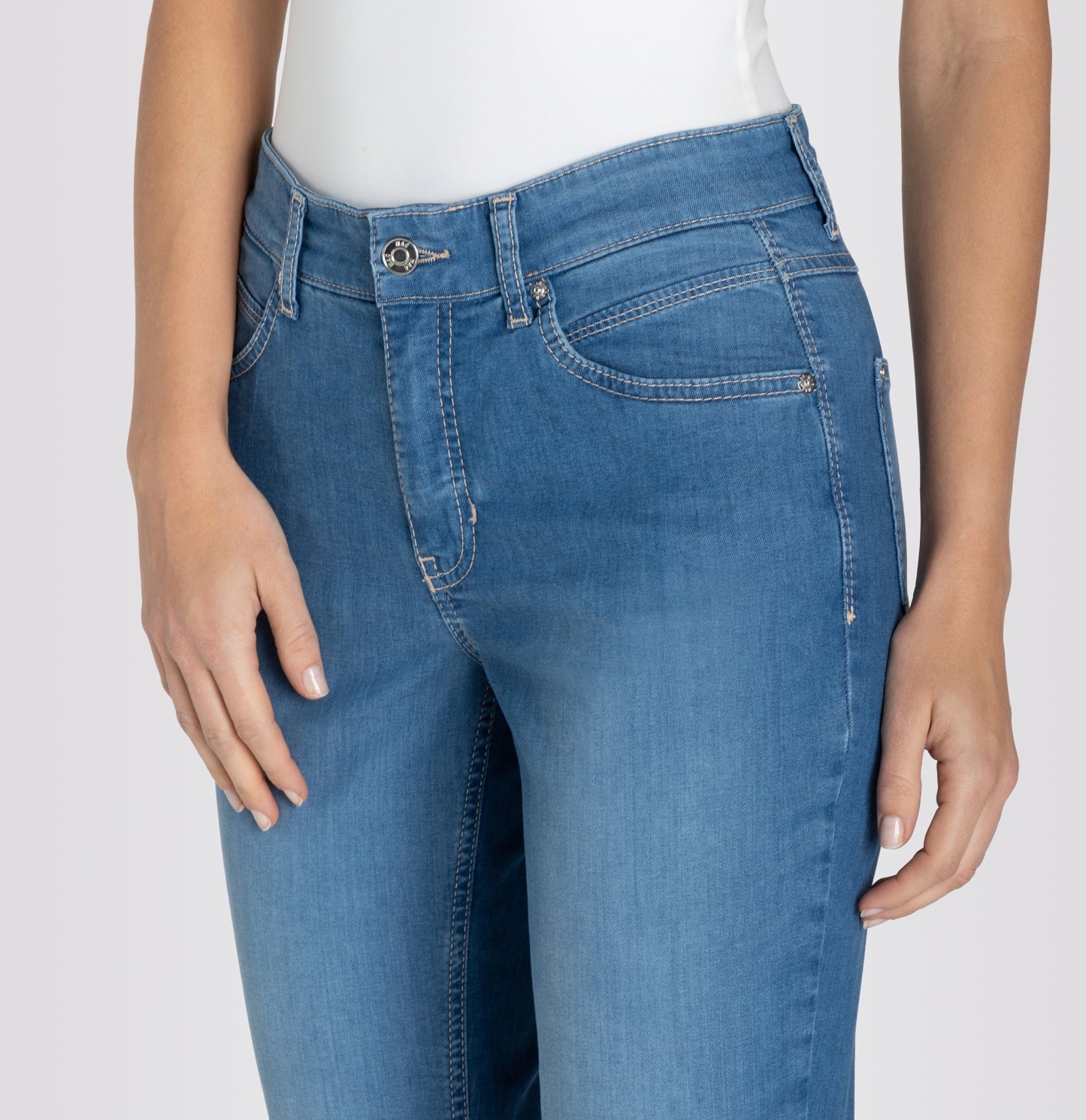 MAC JEANS - MELANIE 7/8, Super soft summer denim Trousers MAC Ladie Bild 3