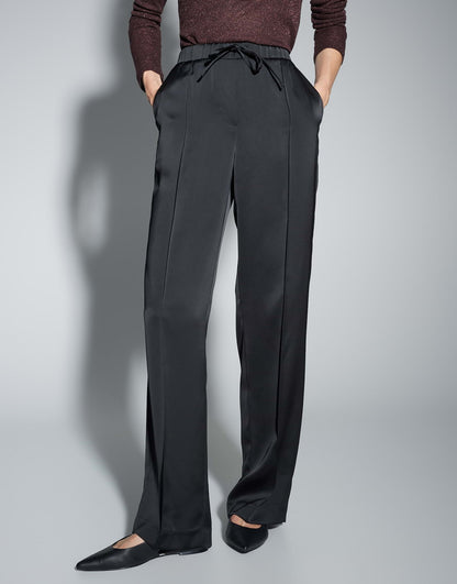 Melane cosmic black Bild 2