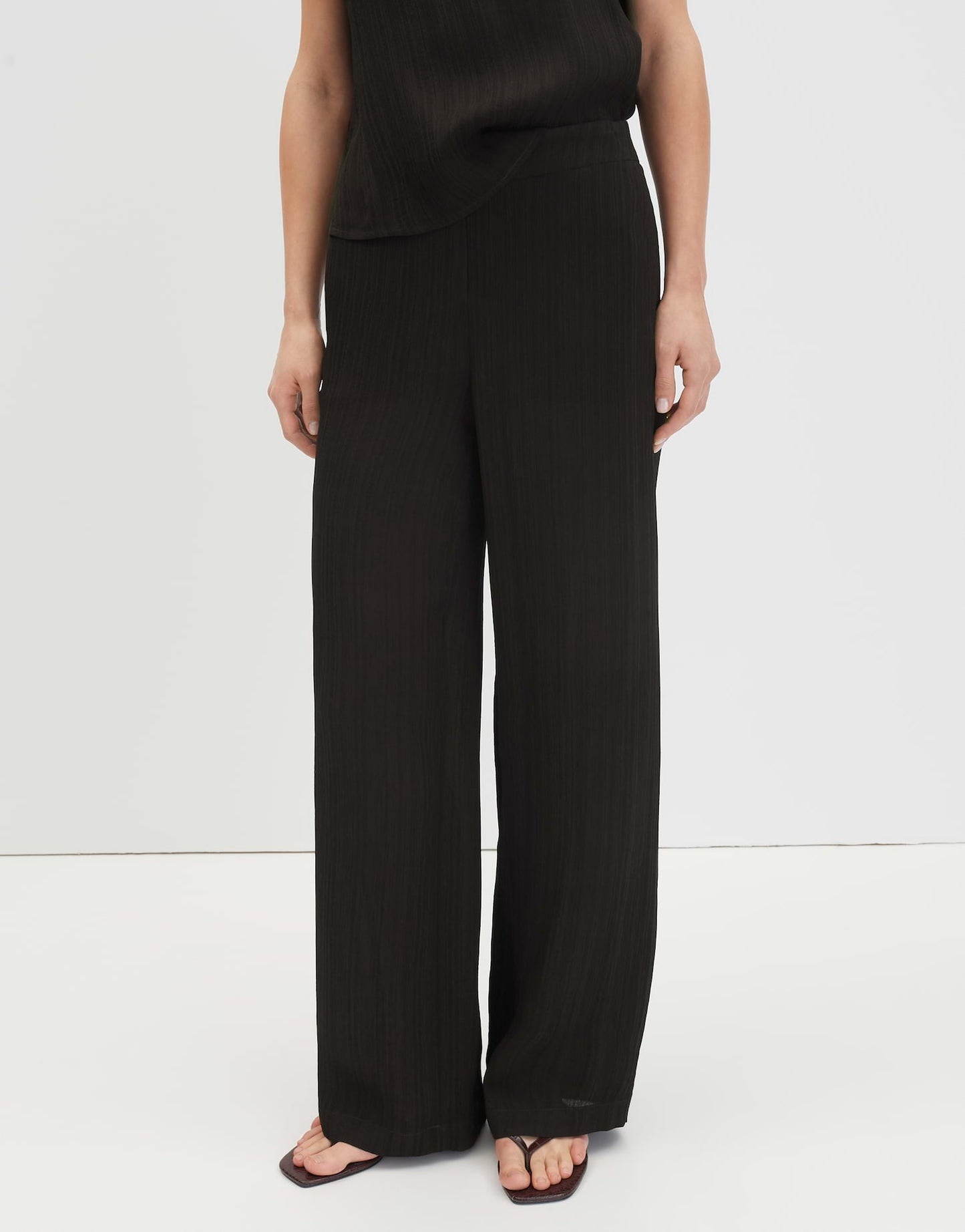 Cenya resort dark truffle Bild 2