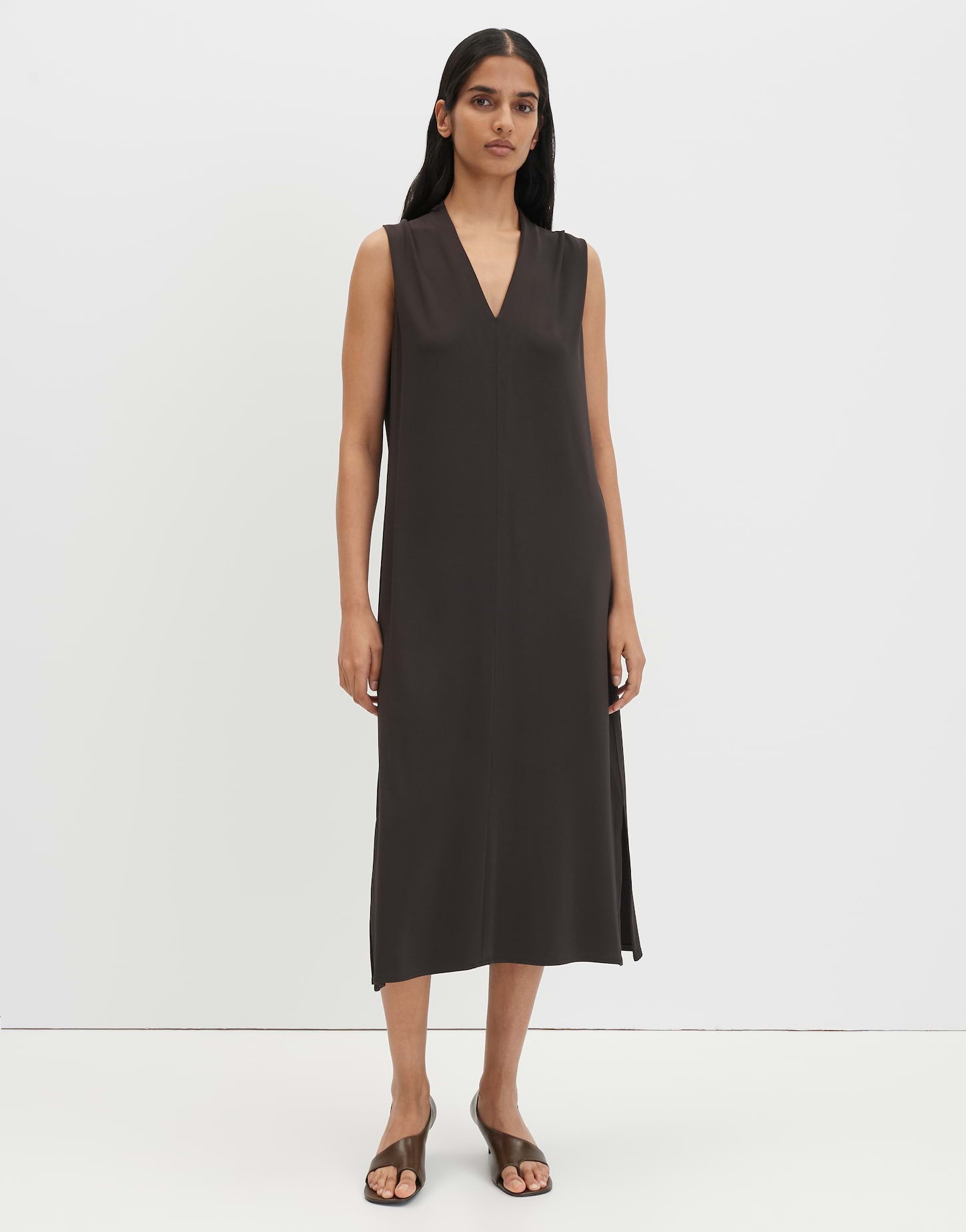 Qobi dark truffle Bild 2